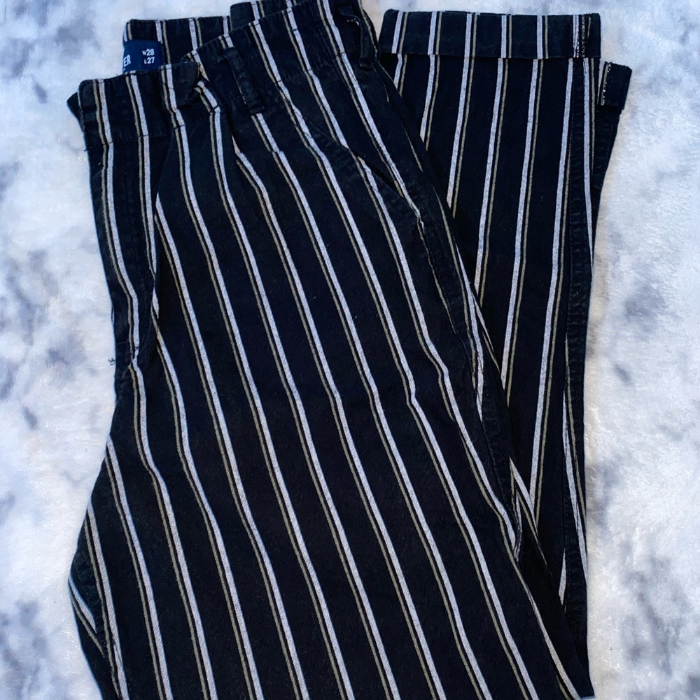 hollister stripped pants